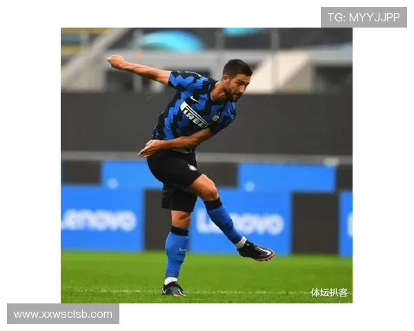 科莫气氛紧张七十分钟逐范奥利